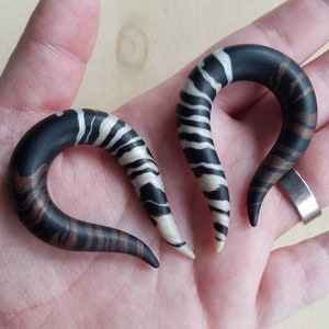 Okapi Hook Plugs image 3