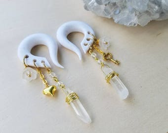 Gold Crystal Secret Garden Charmed Gauges // Raw Quartz Crystals Wands // Dangle Plugs