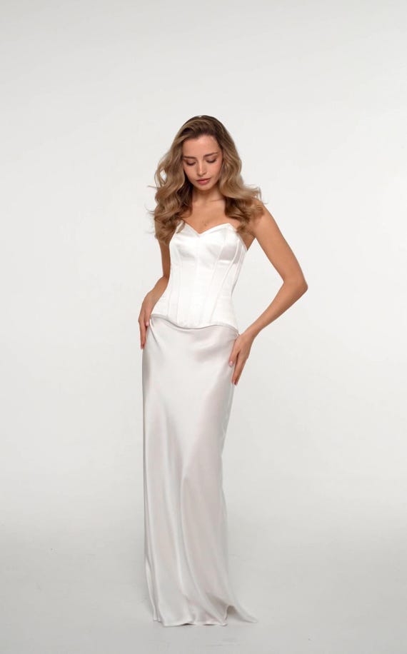 Silk Two-piece Corset Wedding Set: Ivory Civil Wedding Dress - Bridal  Separates - Rehearsal Dinner Gown - Etsy Israel