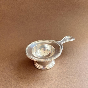 Colino da tè vintage in alpaca e argento – Proveniente dalla Spagna