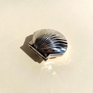 Vintage Silver Shell-Shaped Pillbox