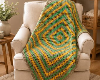 Retro look crochet blanket | baby blanket | throw rug | handmade | boho granny square