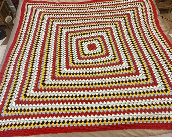 Large Retro look Crochet blanket | baby blanket | throw rug | handmade | boho