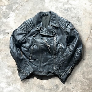 veste à ongles femme motard en cuir vintage