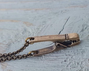 Gold Clothespin Necklace, Clothes Peg, Clothes Line, Laundry Pin Jewelry, Gift for Mom, Gift for Grandmother, Jewelry for Her, Unique Charm