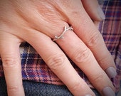 Branch Ring, Silver Twig Ring, Thorn Ring, Woodland Jewelry, Woodland Ring, Silver Thorn Ring, Silver Branch Ring, Stacking Ring, Mid Ring