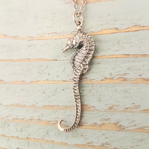 Sterling Silver Sea Horse Necklace - Realistic Seahorse Charm,  Seahorse Charm,  Ocean Animal Jewelry, Beach Necklace, Beach Wedding