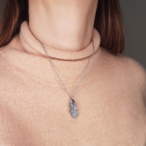 sterling silver oak leaf necklace, forest necklace, gift for hiker, leaf jewelry, arborist gift, gardener jewelry, sterling silver jewelry image 2