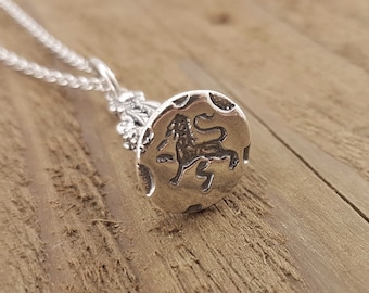 Silver Lion Rampant Wax Seal Stamper Necklace Lion Pendant Royal, Wax Seal Jewelry, Wax Seal Charm, Victorian Jewelry, Gift for Writer