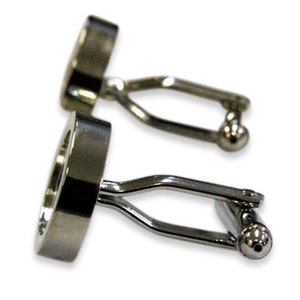 Definition of VALENTINE Cuff links by Gwen DELICIOUS Jewelry Design image 3