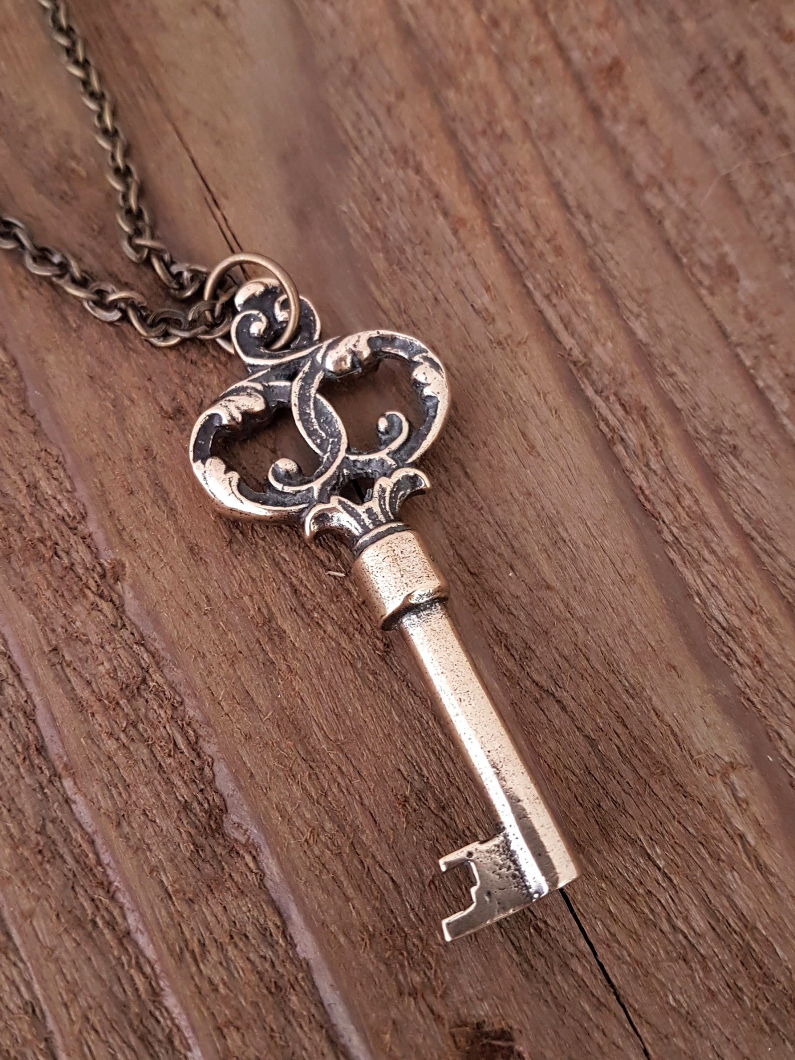 Antique Bronze Skeleton Key Necklace Pendant Ornate Solid Etsy