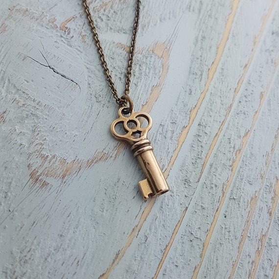 Charm - Chain of Keys, Antique Gold
