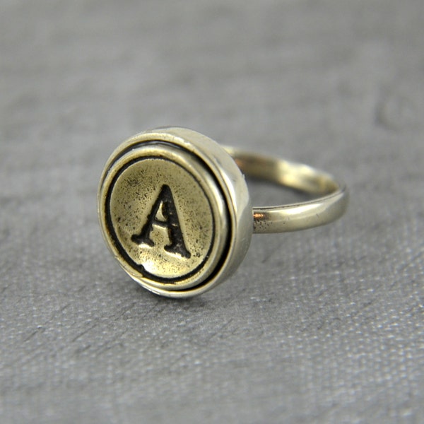 Porte-clés de machine à écrire - Porte-clés de machine à écrire personnalisé - Anneau de lettre de bague initiale en bronze blanc massif - Argent - Toutes les lettres disponibles