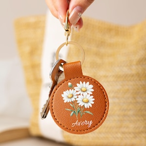 Porte-clés rond en cuir personnalisé, porte-clés du mois de la fleur de naissance, cadeaux de demoiselle d'honneur, cadeau d'anniversaire de mariage, cadeau meilleur ami, cadeau en cuir