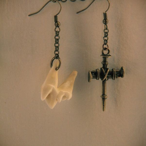 TAXIDERMY COUTURE Wolf Tooth and Nail Cross Earrings