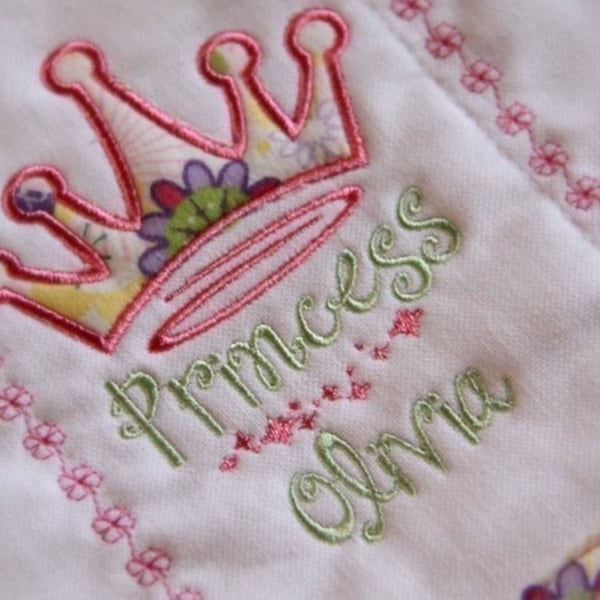 Princess Crown Applique - Instant Email Delivery Download Machine embroidery design