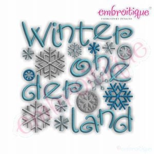 Op de afbeelding: Borduurwerk met de tekst "Winter Wonderland" in een blauw en grijs kleurenschema met sneeuwvlokaccenten.