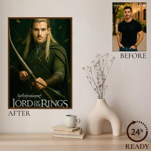 Peut inclure: Une affiche encadr&eacute;e repr&eacute;sentant un personnage du "Seigneur des Anneaux" tenant un arc et une fl&egrave;che. L'affiche a un cadre marron et le texte "Lord of the Rings" en bas. L'image est affich&eacute;e &agrave; c&ocirc;t&eacute; d'une photo d'un homme en chemise noire.