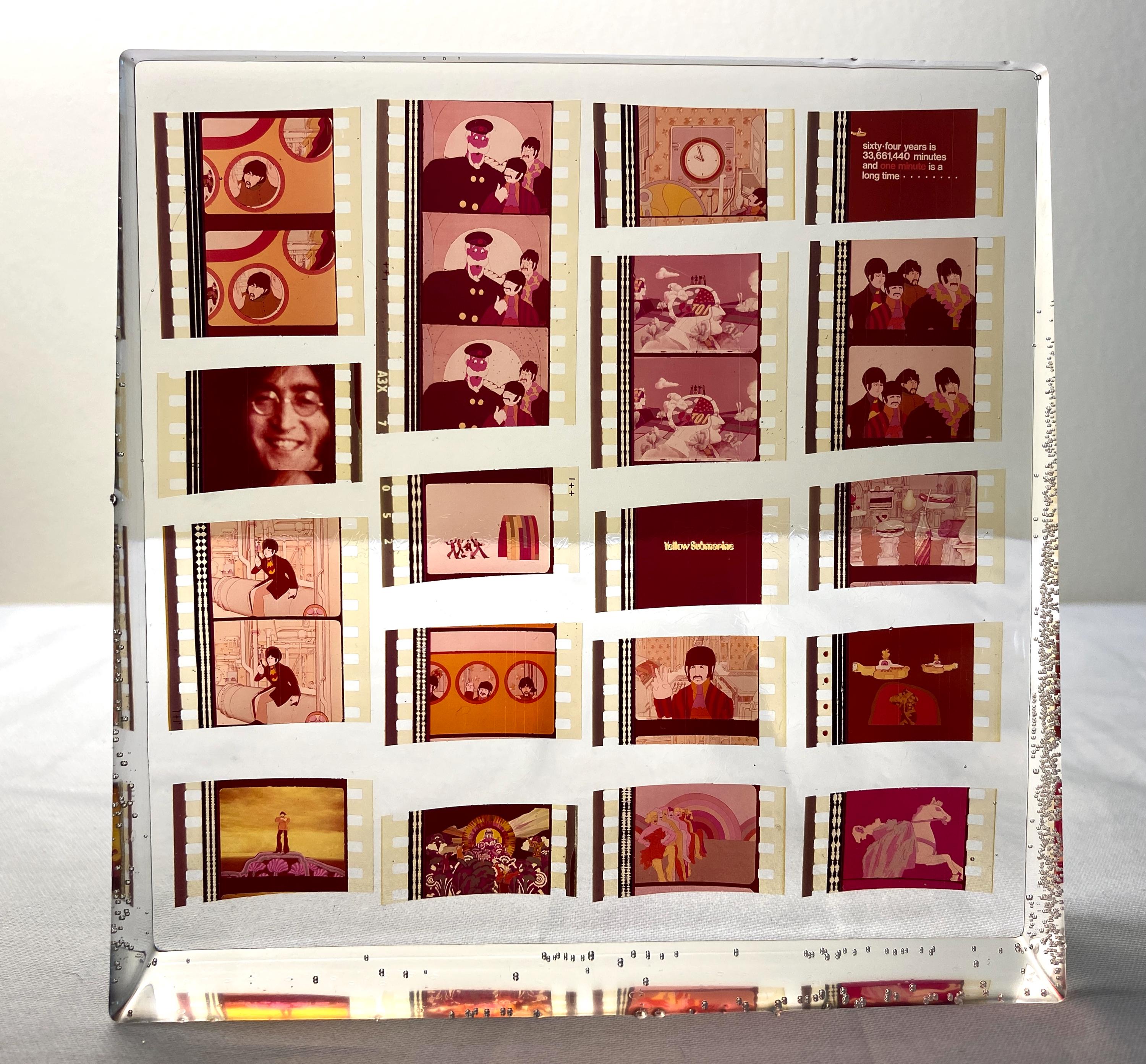 ビートルズ：イエローサブマリン 35mm映画フィルム 額装 ★BEATLES Yellow Submarine— the Beatles 35mm Authentic Motion Picture Print