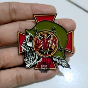 Slayer Skull Cross Enamel Pin | Thrash Metal Band Pin for Battle Jacket or Kutte | Heavy Metal Collectible Patch Vest Accessory Merch