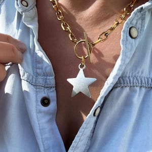 Gold Chunky Chain Necklace: Mixed Metal Silver Star Pendant