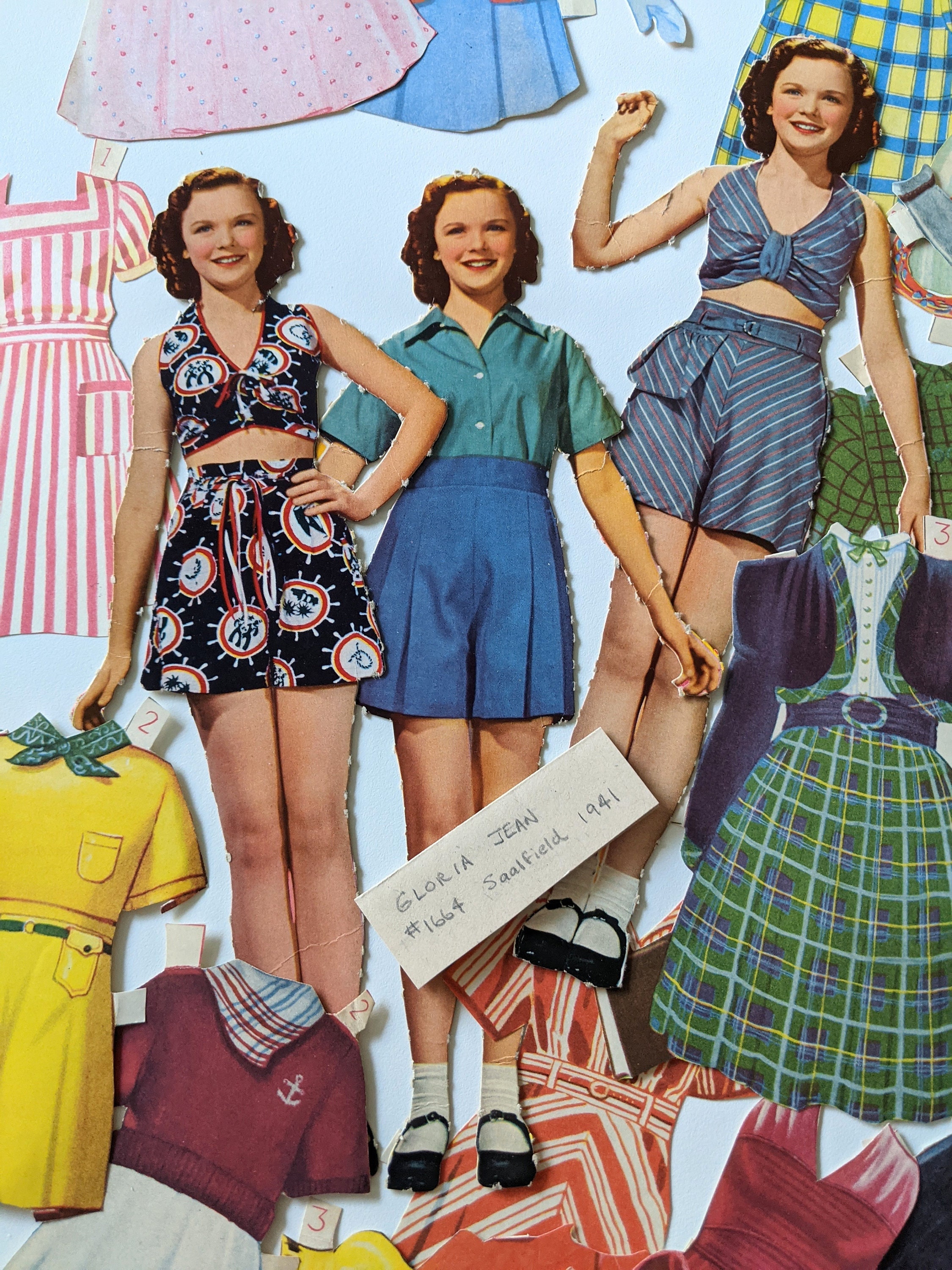 1940s Fashion -  Canada