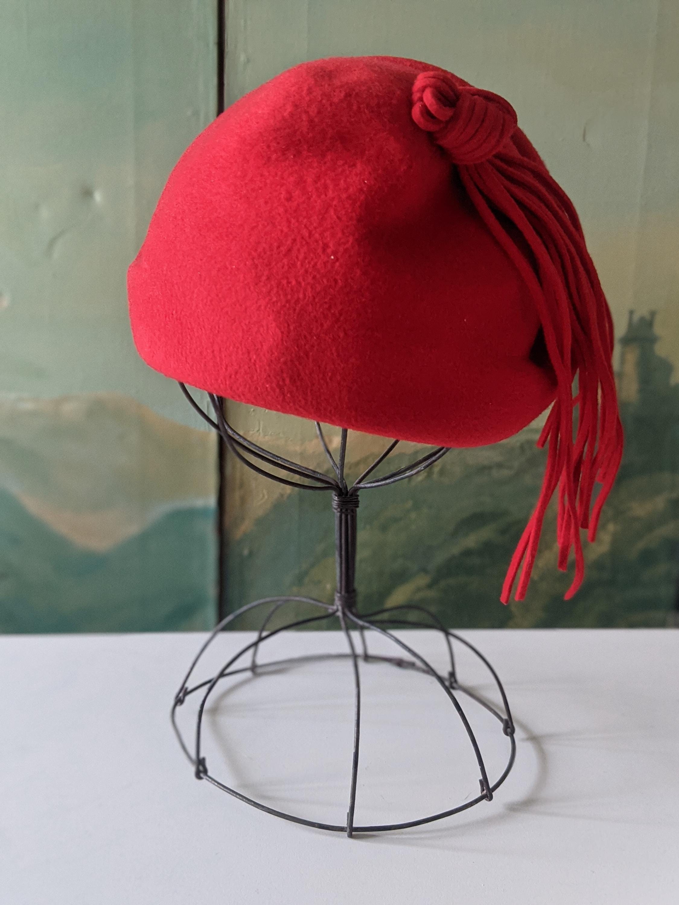 RIVIERA Vintage Red Felt Pixie Feather Hat