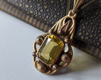 Antique 1910s 1920s Art Nouveau Yellow Czech Glass Necklace Pendant