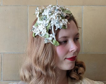 Vintage 1950s White + Green Floral Headpiece