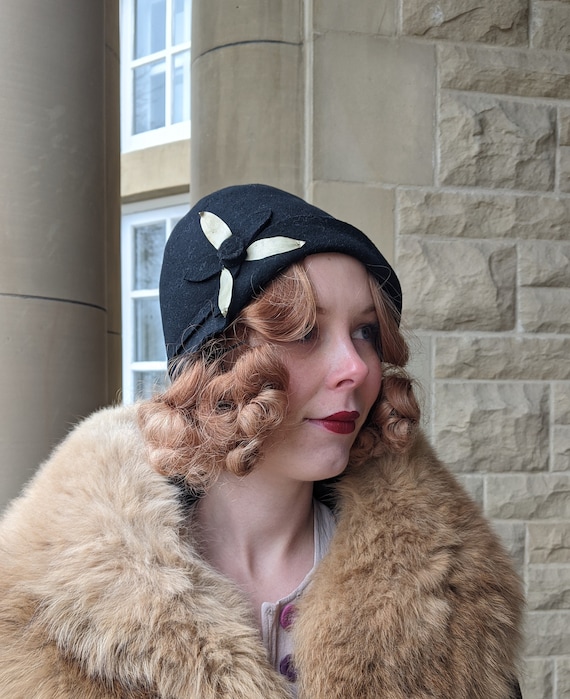 AS IS 1920s Black Flower Trimmed Cloche Hat