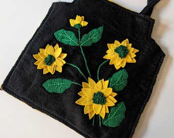 RARE Vintage 1940s Felt Sunflower Tote Bag