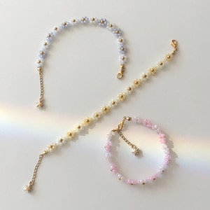 Beaded Flower Bracelet, Pastel & Gold Daisy Chain Flower Bracelet, Handmade Seed Bead Bracelet For Women, Pink Blue Yellow Flower Bracelet