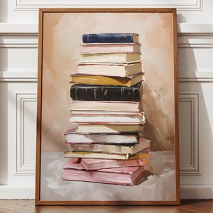 Puede incluir: Una pintura enmarcada de una pila de libros de varios colores y tamaños, con un fondo marrón claro.