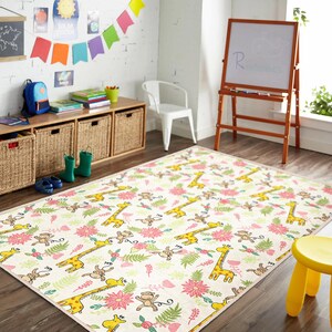 Jungle Animal Kids Rug – Giraffe, Monkey - Flowers | Soft Playroom Carpet for Nursery, Baby Shower - Toddler Gift Décor