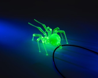 Glowing Uranium Glass Spider Pendant – Lampwork Murano Arachnid Necklace