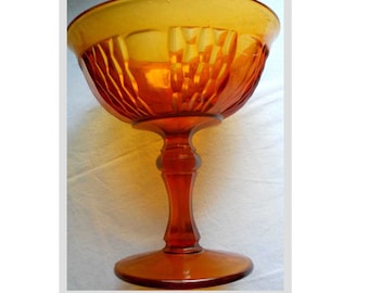 Amber glass pedestal bowl, candy bowl, compote dish, Vintage amber footed dish, round bowl Mother's Day party tray gift