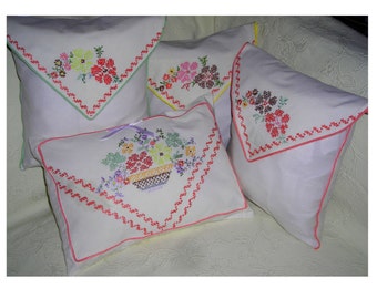 Fronhas bordadas, almofadas bordadas à mão, conjunto de fronhas vintage, buquê de flores em linho feito à mão, decoração de quarto para o Dia das Mães