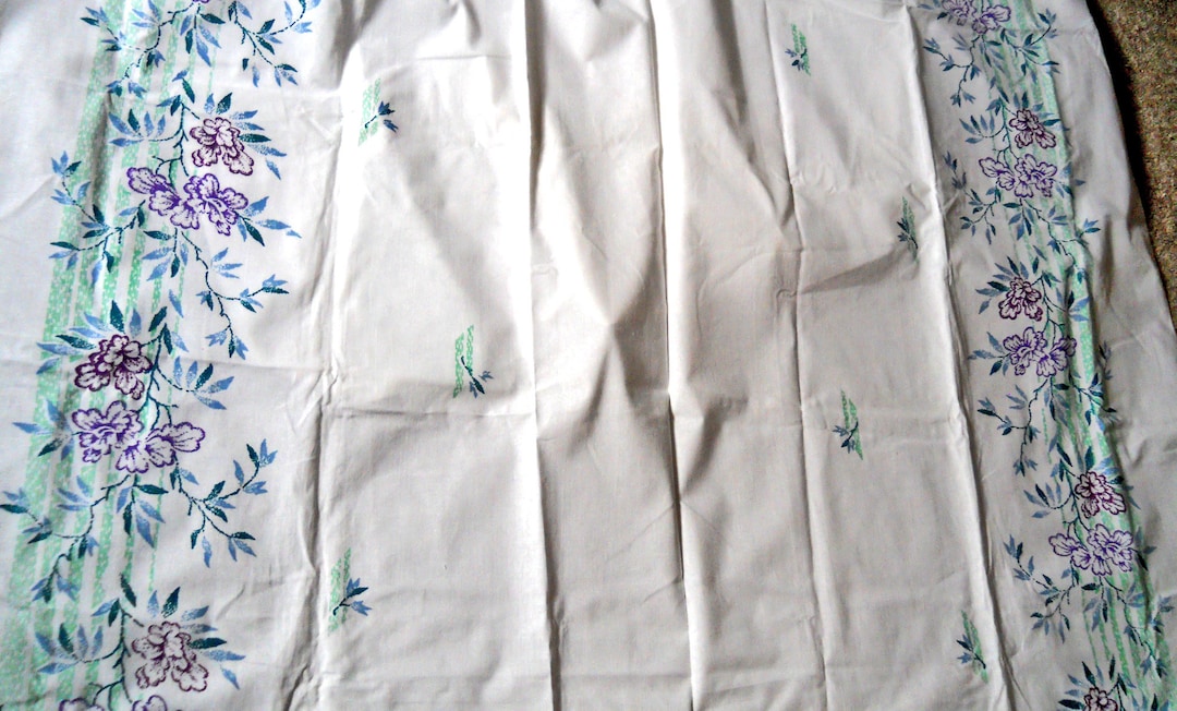 1990s Sheets Bedsheet Vintage 1990s White Floral Flat Sheet Cotton Made in Ukraine ...