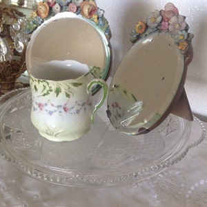 Vintage Pedestal Cake Plate ~  Large Clear And Frosted Glass Plate ~ Scalloped Edge ~ Bakery Goods Stand ~ Dessert Plate ~ Vintage Glassware
