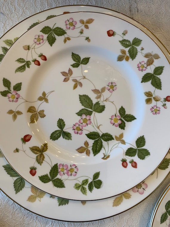 Wedgewood Wild Strawberry Fine Bone China Replacements - Etsy