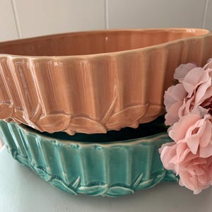 McCoy Planter Pot Vintage Your Choice Of Turquoise Or Peach Centerpiece Planter
