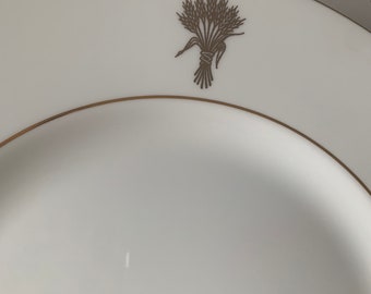 Vera Wang Wheat Wedgewood Gold Rim Plates Set Of Three