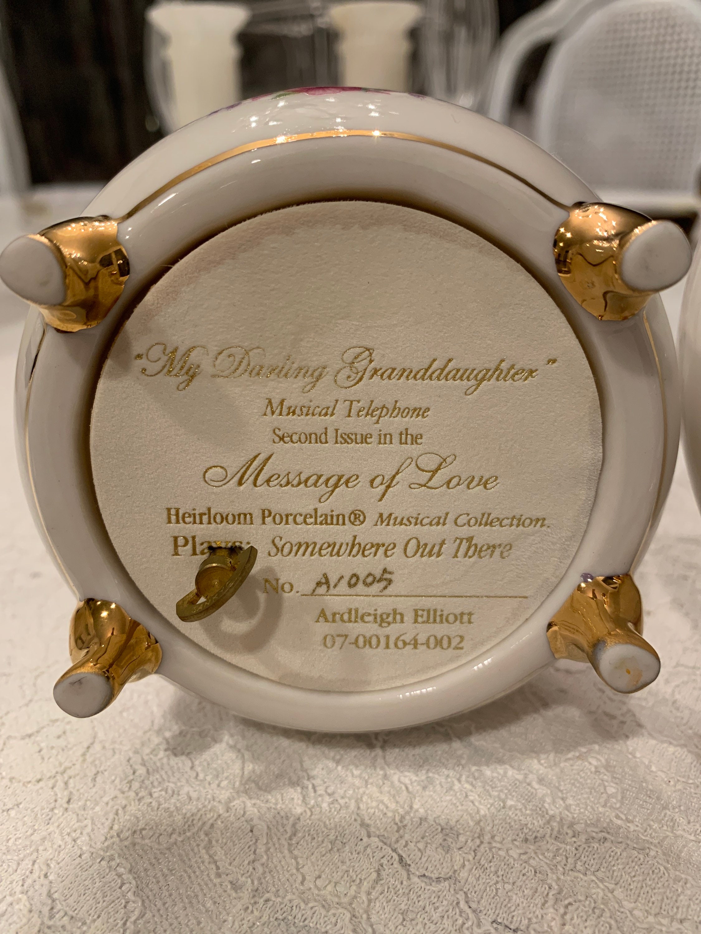 Bradford Exchange Granddaughters Musical Telephone Message of Love