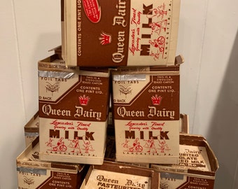 Vintage Queen Dairy Lancaster Pa. Waxed Cartons Chocolate Milk