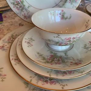 Theodore Haviland New York Apple Blossom Six Piece Setting Vintage China Pink Flowers