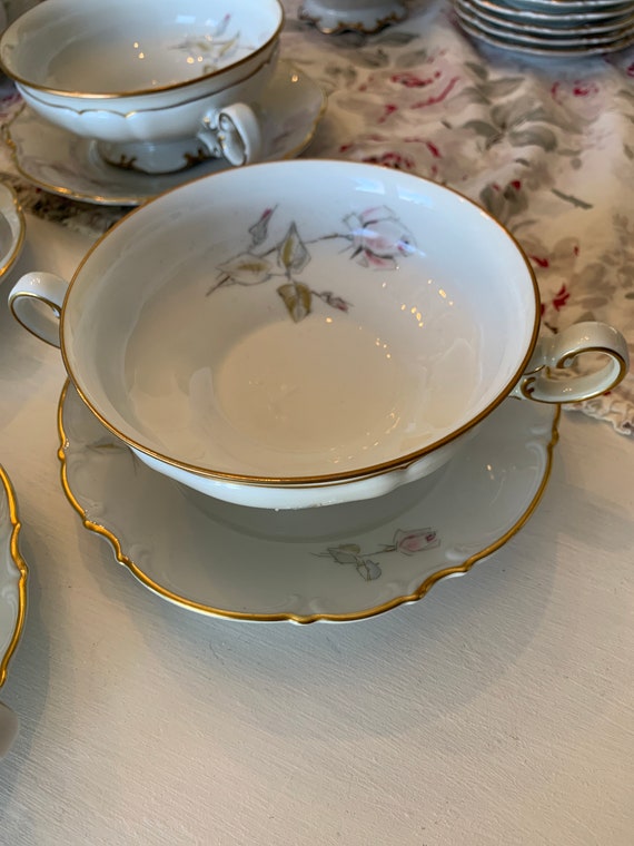 Hutschenreuther Bavaria Germany Sylvia Footed Cream Soup Bowl With