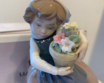 Lladro Spring is Here Girl With Flower Pot Retired Collectible