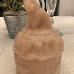 Akro Agate Scottie Dog Powder Jar Pink Milk Glass Dresser Box Rare