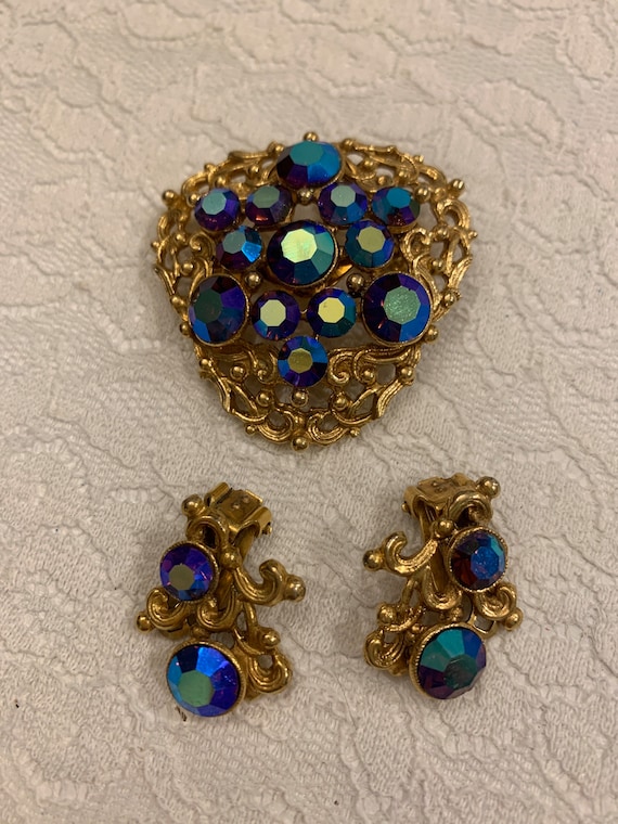 Beautiful Vintage Brooch And Earrings Blue Aurora 