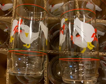 Vintage CHRISTMAS GEEESE GooseGLASSES Set Of Twelve Drinkware Barware